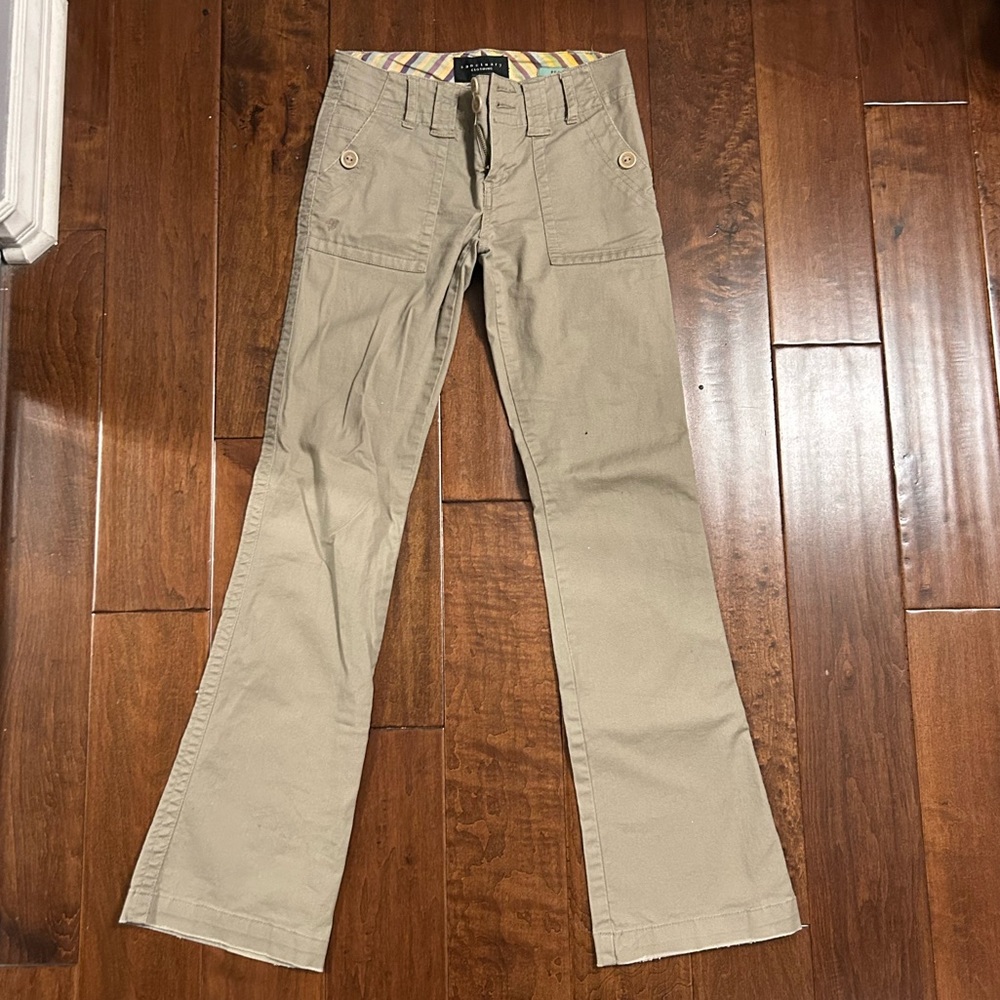 Women’s Straight Leg Khaki/Beige Pants